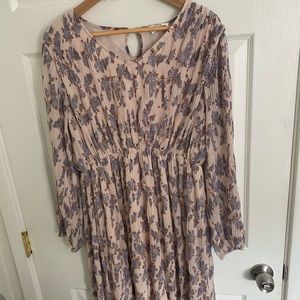 Midi floral dress, light pink and lavendar from Piper and Scoot. Orange creek LA